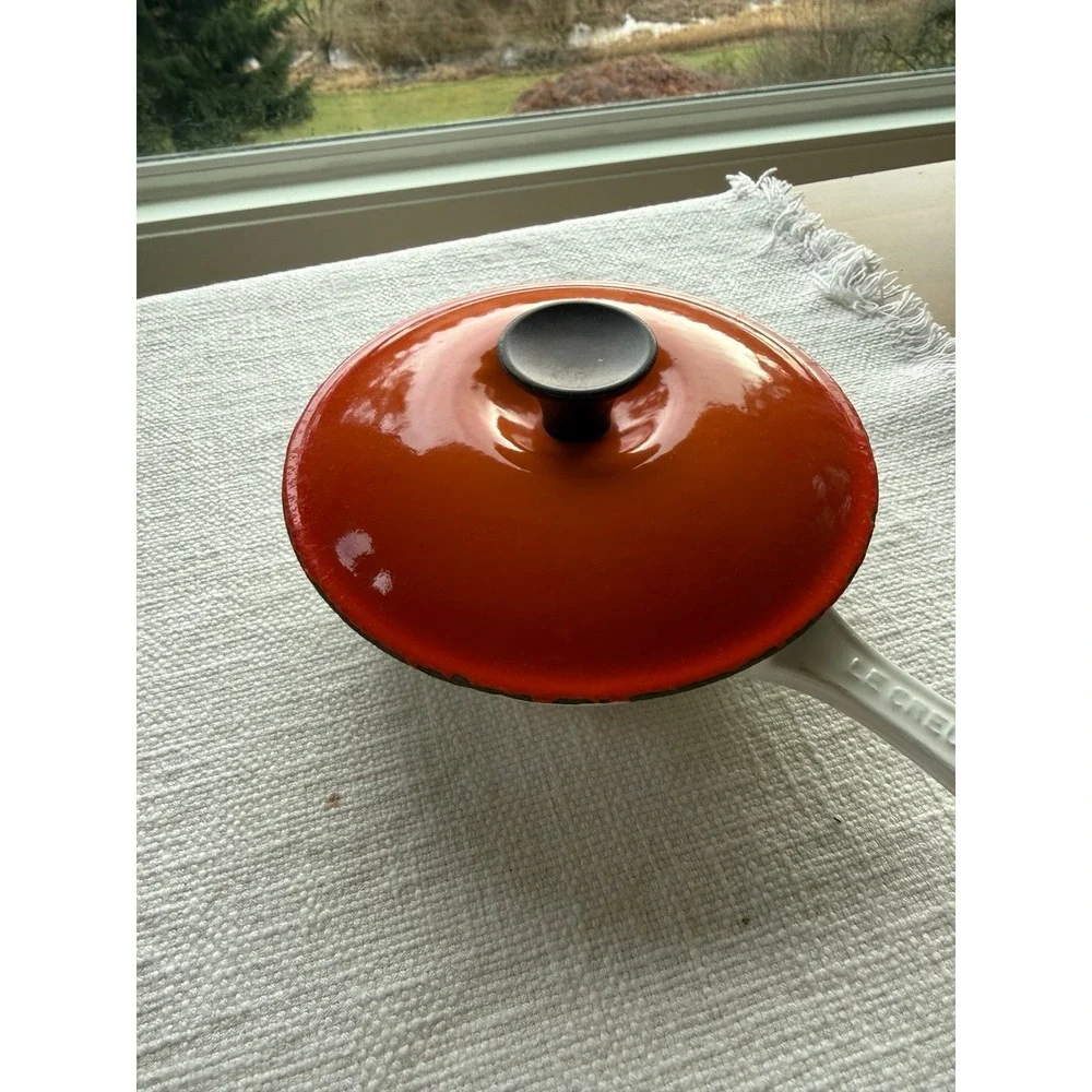 La Creuset cast-iron enamel lid #18 in flame Orange